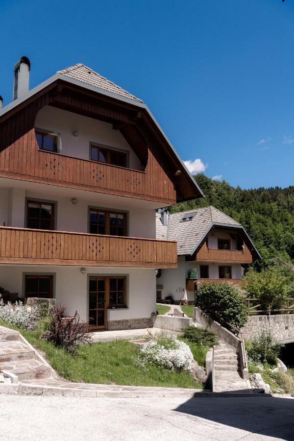 Tromeja Apartamento Rateče Exterior foto